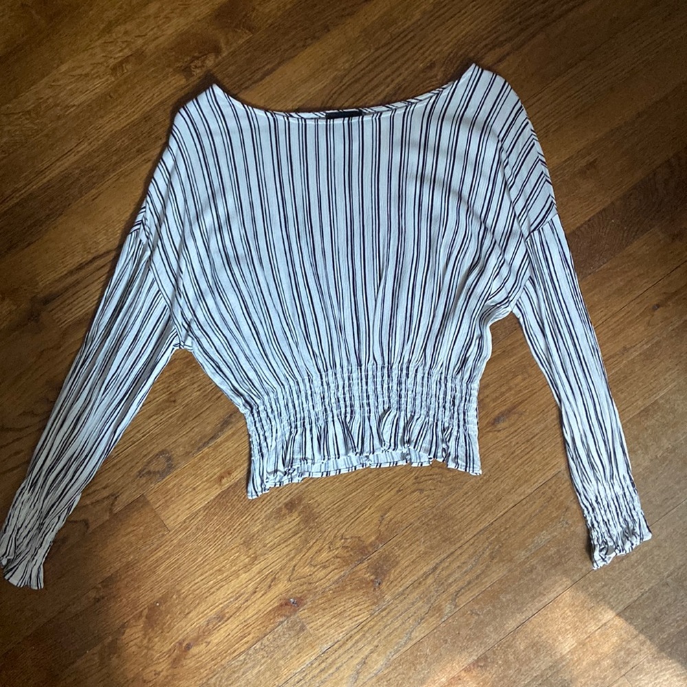 Black and white striped sinched top!